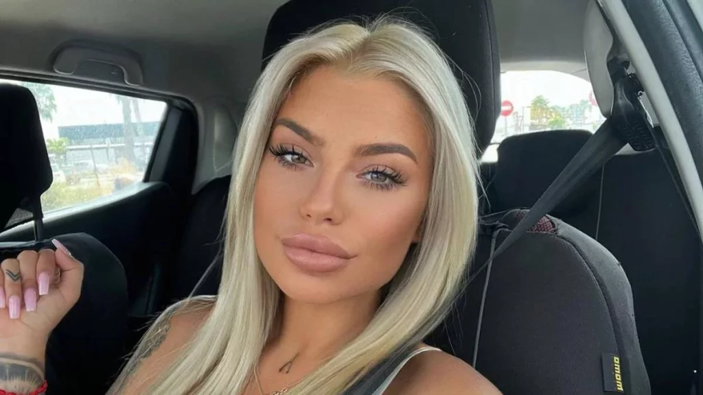 Un concursante de 'La Isla de las Tentaciones' desvela el pastel y lo que nadie sabe de las parejas de Telecinco 31 Un concursante de 'La Isla de las Tentaciones' desvela el pastel y lo que nadie sabe de las parejas de Telecinco