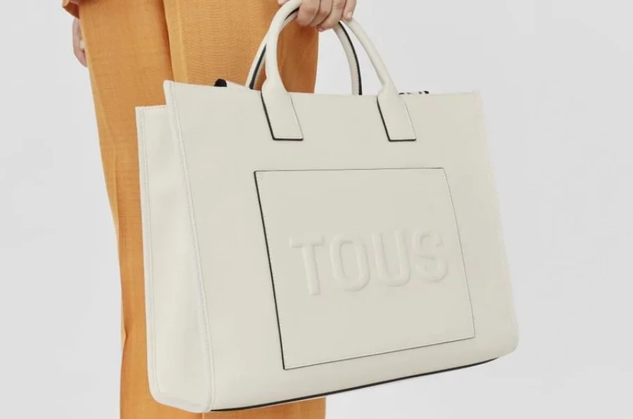 El bolso de Sfera igualito al de Tous que sirve para salir o ir a la oficina