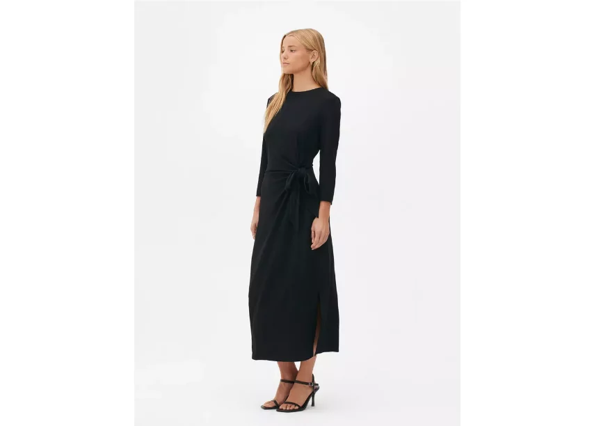 El vestido barato de Primark que arrasa por ser más bonito que los de Zara