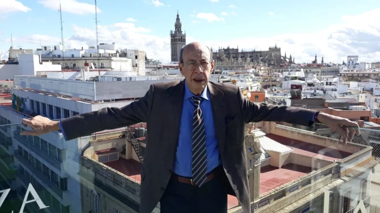 Muere el filólogo y académico Francisco Rico, especialista en 'El Quijote'