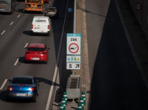 Las multas en Madrid se han reducido, pero el monto acumulado por las mismas sigue aumentando