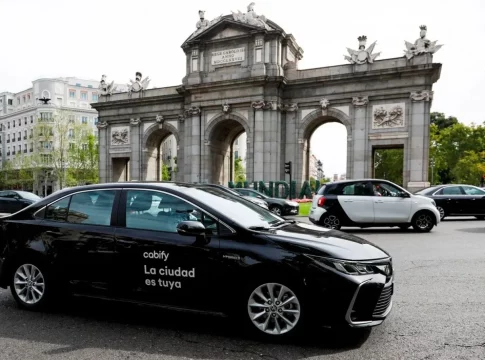 Los compradores de los papelitos de Cabify, contra las cuerdas Los compradores de los papelitos de Cabify, contra las cuerdas