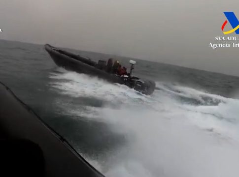 Interior pone el foco en la lucha contra los 'petaqueros' de narcolanchas tras subir un 290% la incautación de gasolina