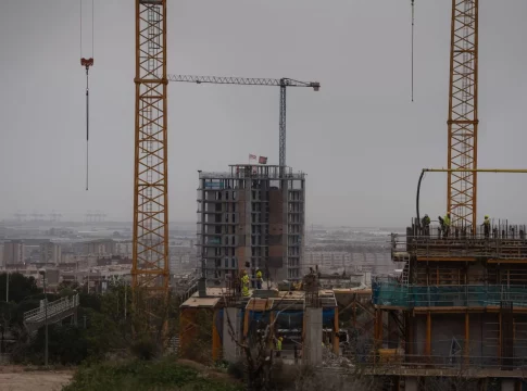 El precio de la vivienda empuja el IPC en Cataluña por encima de Madrid