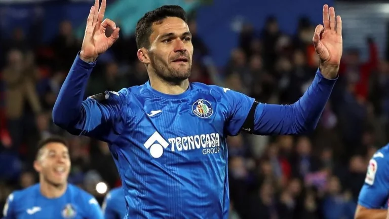 Jorge Molina vuelve al fútbol