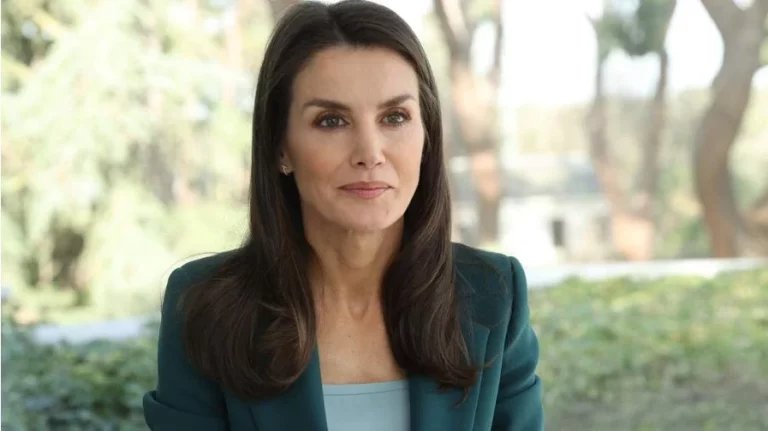 Letizia nunca ha estado enamorada y le fue infiel a Felipe y otras parejas, dice Joaquín Abad