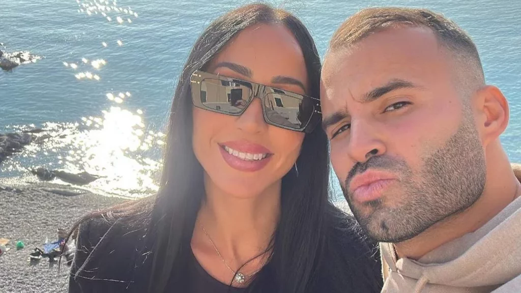 Las carantoñas de Aurah Ruiz a Jesé ponen patas arriba Supervivientes 88 Los insultos y la reacción de Aurah