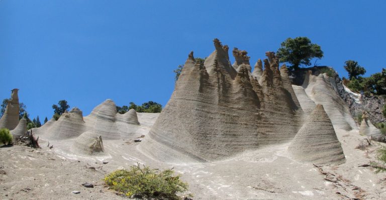 Conoce el paisaje lunar en los Escurriales, Sevilla: Descubre el sendero circular que todos deben recorrer
