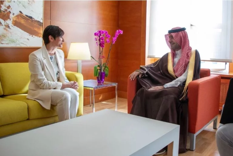 La ministra de Vivienda considera a Arabia Saudí un socio económico de vital importancia para España