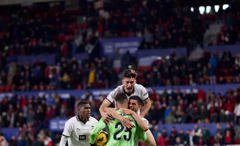 El relevo de Oblak en el Atlético vale 35 millones 1 Mamardashvili Oblak