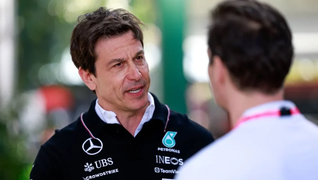 La fama de Toto Wolff destroza a Mercedes 86 Poniendo la comodidad de Hamilton en primer lugar