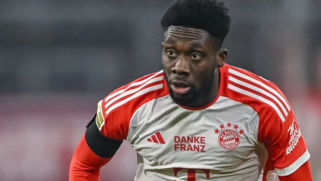 Alphonso Davies se ríe del Real Madrid y del FC Barcelona 31 Prioridad en la renovacion y la cantera en lugar de Davies e1737661285257