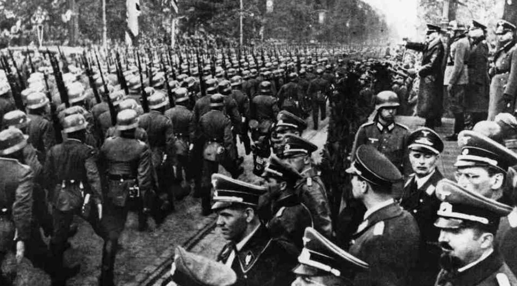 Prostitutas espías y otras curiosidades que no conoces de la Segunda Guerra Mundial