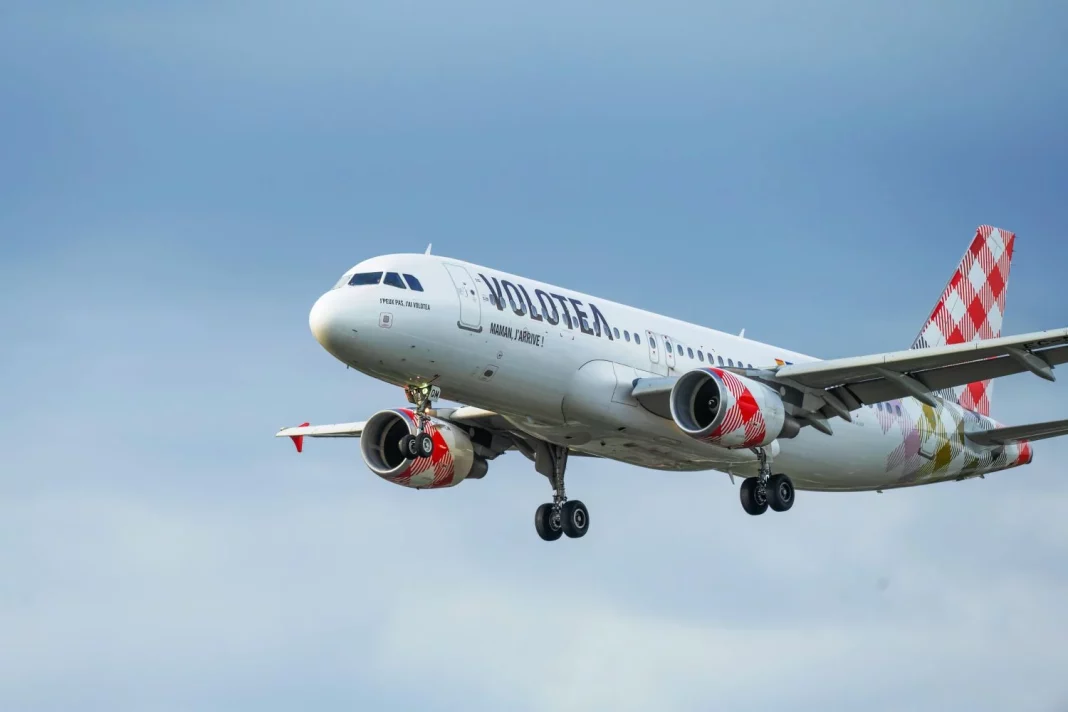 ¿Sabías que los pilotos de avión duermen durante los vuelos? Mira dónde