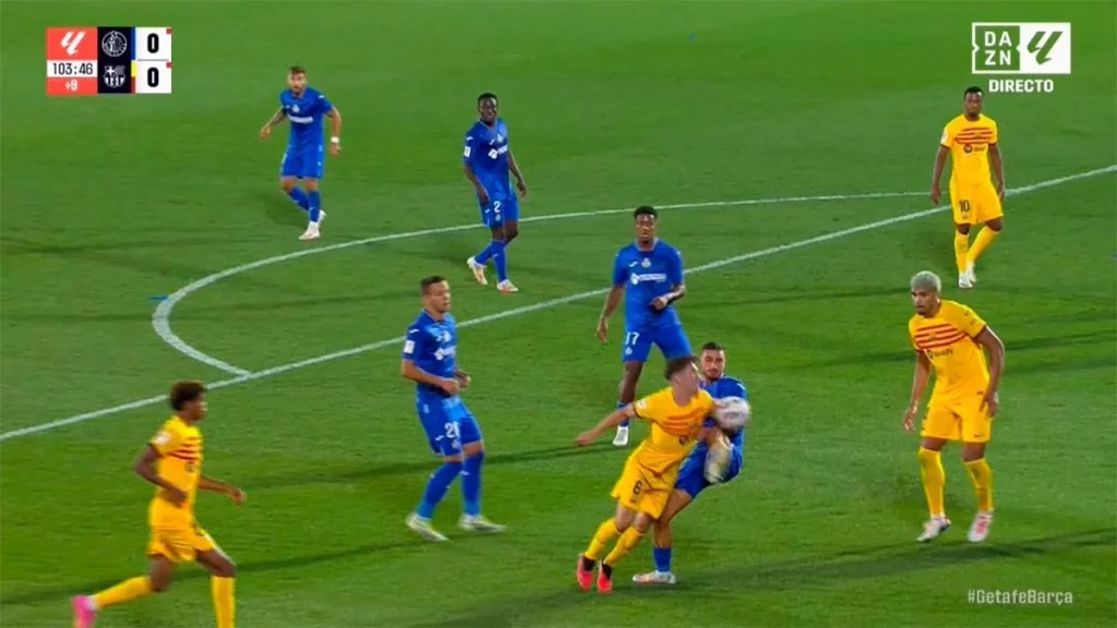 Soto Grado hace temer al FC Barcelona en el Clásico 1 Soto Grado Gavi