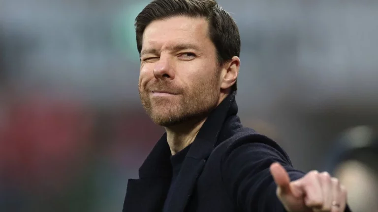 Xabi Alonso y el Real Madrid renegocian condiciones