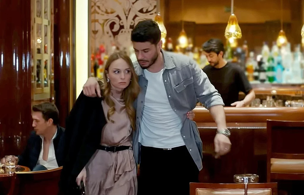 'Pecado Original': Un cobarde Emir tiene un plan para hacer caer a Cansu 33 'Pecado Original': Un cobarde Emir tiene un plan para hacer caer a Cansu