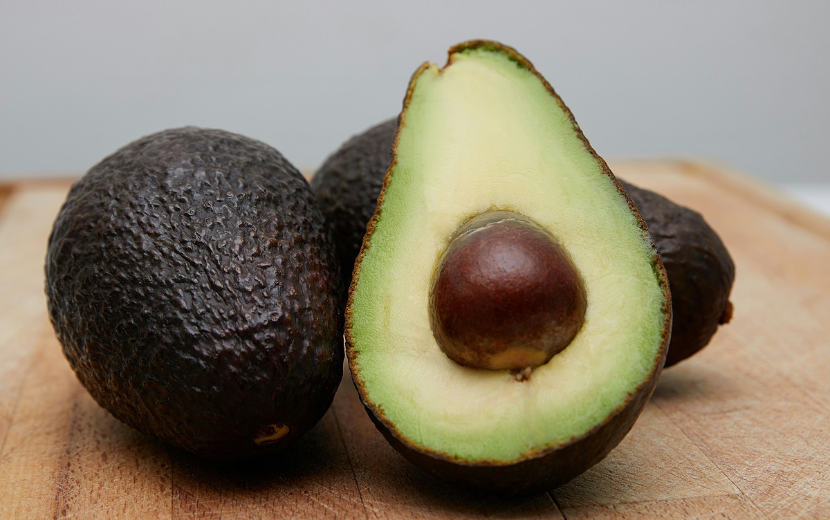 El alimento que refresca, hidrata y nutre en verano: el aguacate, mucho más que una moda saludable El alimento que refresca, hidrata y nutre en verano: el aguacate, mucho más que una moda saludable
