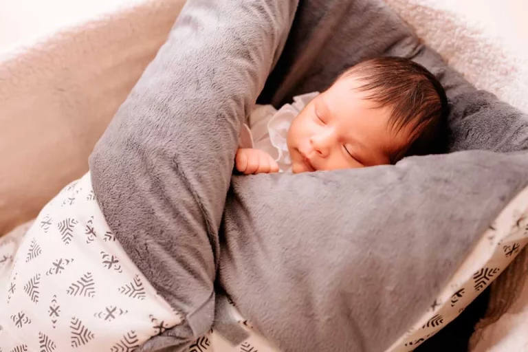 Como hacer que tu bebé duerma 6 horas seguidas por la noche: la rutina perfecta