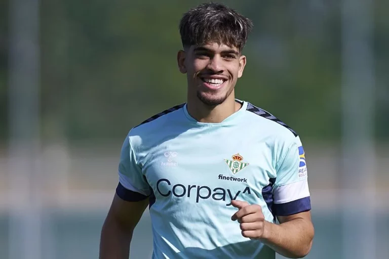 Oferta muy seria de Osasuna al Betis para repescar a Abde