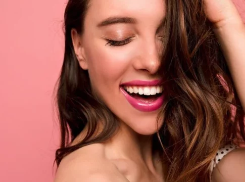 blanqueamiento-dental-para-una-sonrisa-blanca-y-brillante-clinica-dental-granvia-alicante-ov43bcj2xbaf46jit27hznrjcyqvfo5rrzre2mabuw