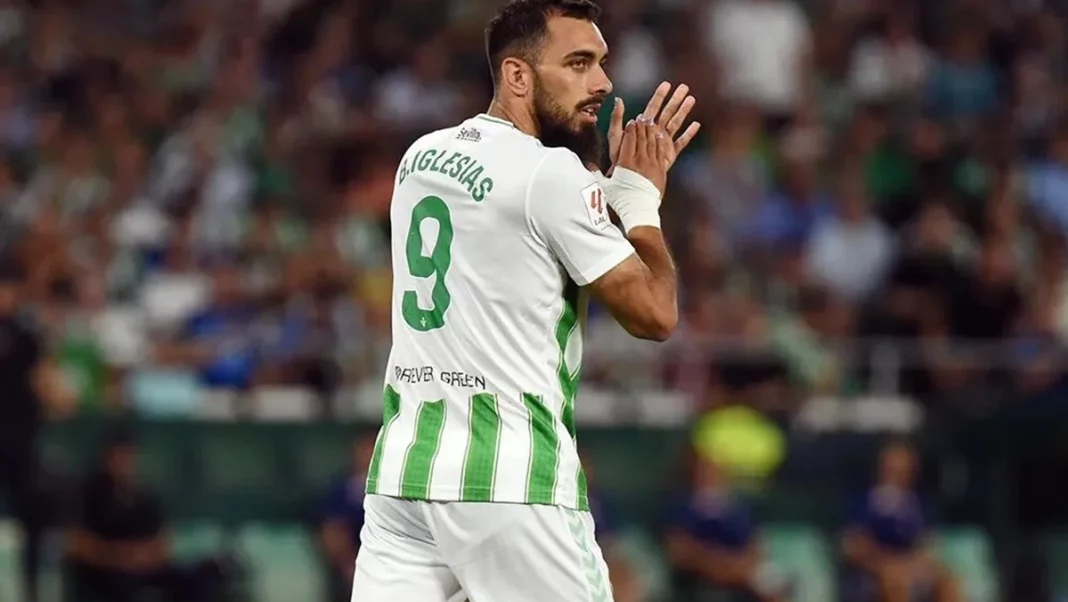 Borja Iglesias deja un nuevo recado al Betis en el momento menos oportuno. Fuente: Agencias