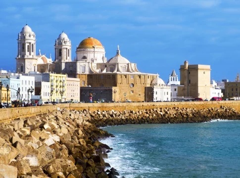 cadiz Conoce Cádiz, la urbe más antigua de Europa
