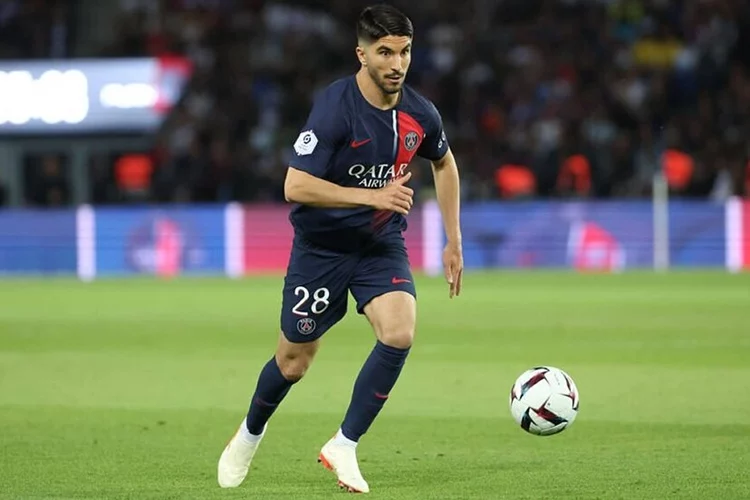 Carlos Soler irrumpe para apretar a un crack del Betis 1 Carlos Soler apunta a sustituto de Lo Celso en el Betis. Fuente: Agencias