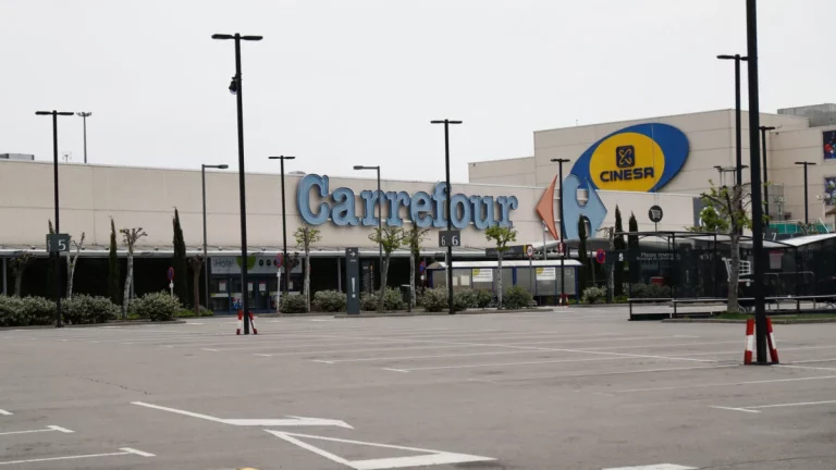 Se vuelven locos en Carrefour: la batidora Cecotec más potente, 50 euros más barata