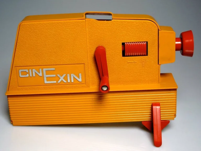 Recordando el Cinexin, el juguete que hizo soñar a una generación de niños