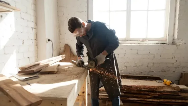 La espuma a medida: El material esencial que todo manitas debe conocer para renovar y personalizar su hogar