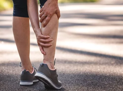 como-quitar-las-agujetas Cómo quitar las agujetas: este es el mejor remedio para combatirla