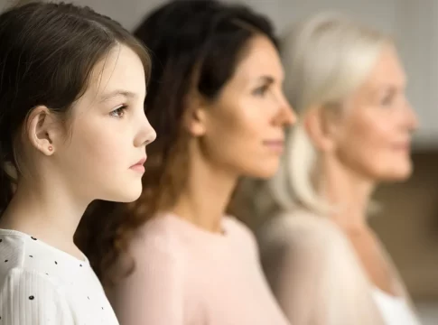 cuando eres mayor La ciencia revela a qué edad eres oficialmente un adulto mayor: Es antes de lo que piensas