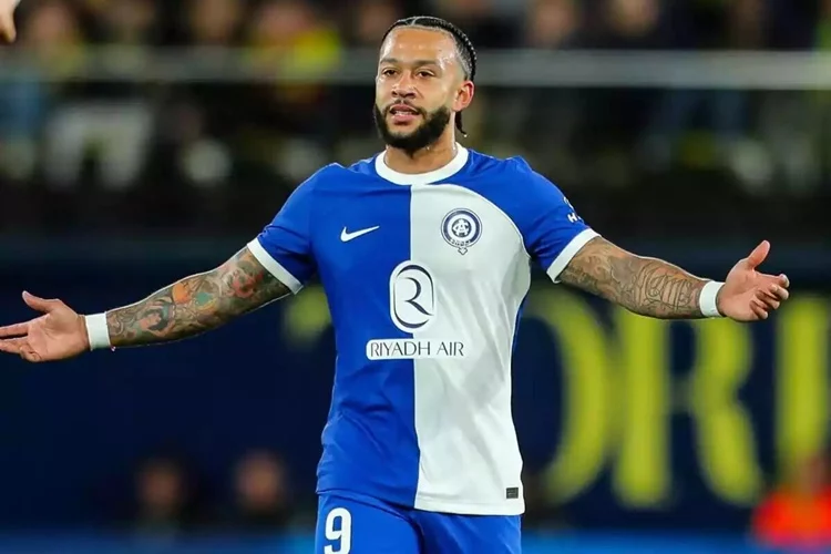La oferta por Memphis Depay tras fracasar en el Atlético