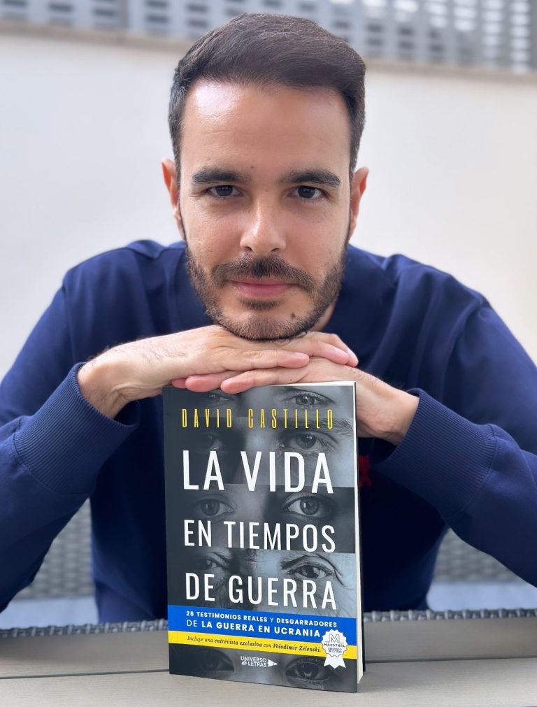 David Castillo consigue la entrevista más personal de Zelenski para su libro 'La vida en tiempos de guerra'