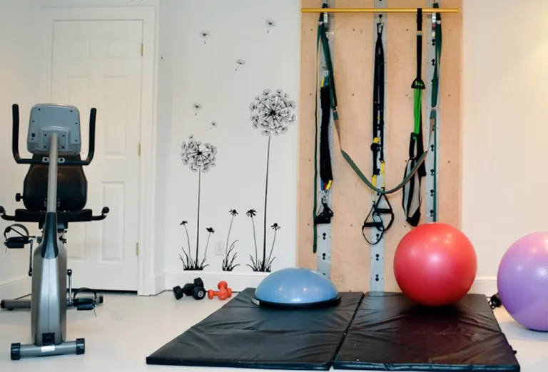 Cómo montar tu propio gimnasio en casa con poco dinero