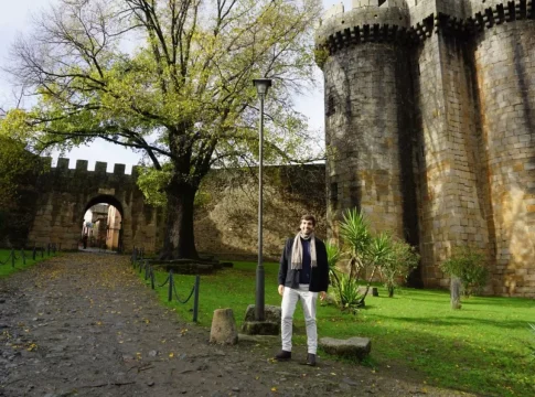 granadilla Descubre Granadilla: El pueblo español que fue abandonado tras su inundación