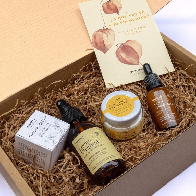 Celebrar a mamá con los packs inspirados en sus frases típicas, creando el regalo más especial con Maminat