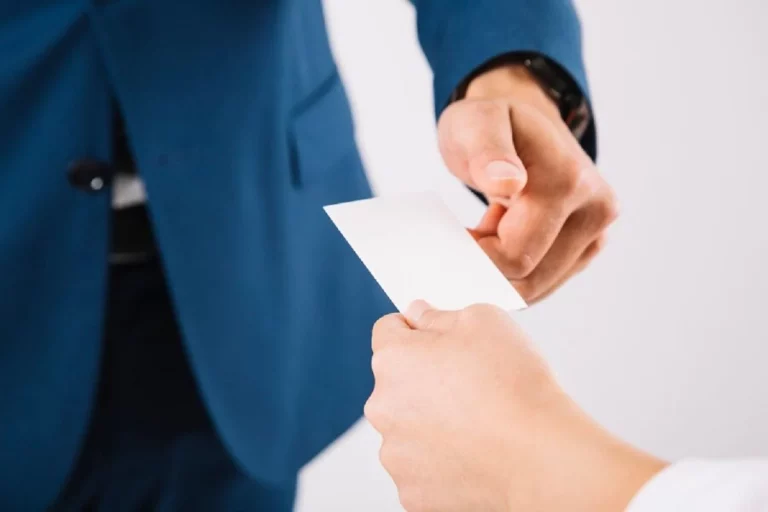 ¿Qué poner en una tarjeta de visita?