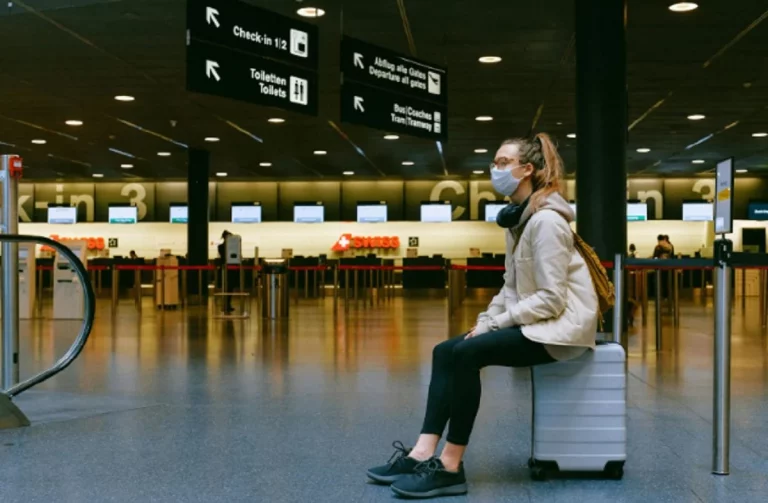 Comparando los Patrones de Retraso de Vuelos de Iberia con Otras Aerolíneas Principales