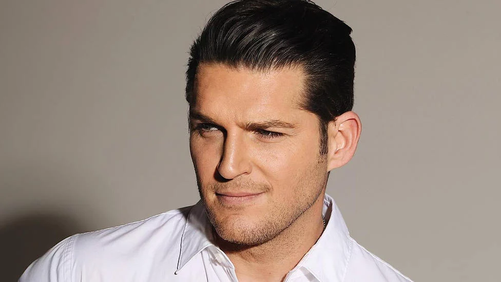 Qué fue de Manu Tenorio: De sensación de OT a pelar por no quedar olvidado 1 Un camino de rosas que al final tenía espinas para Manu Tenorio