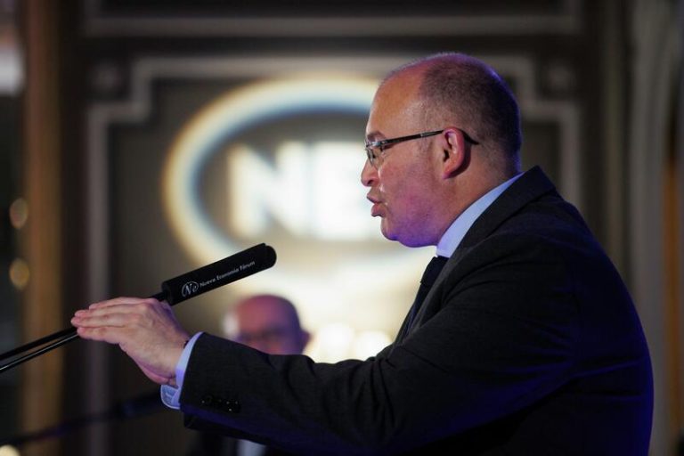 Tellado acusa al PSOE de tener como 