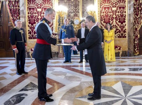 Los nuevos embajadores de Argentina y Venezuela presentan sus cartas credenciales al Rey Felipe VI