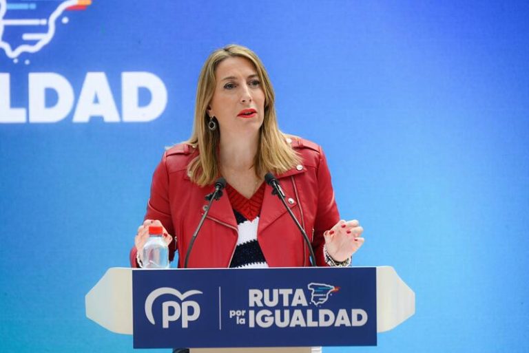 María Guardiola explica que está bien y agradece 