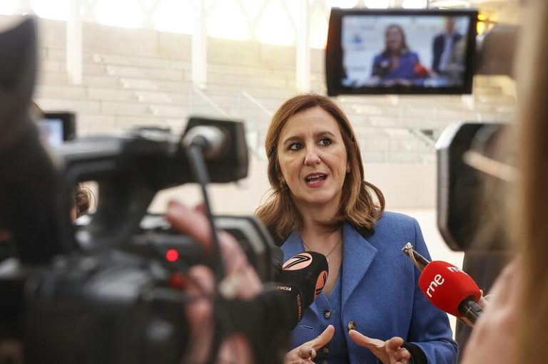 Catalá dice que la vuelta de Camps al PP se abordará con 