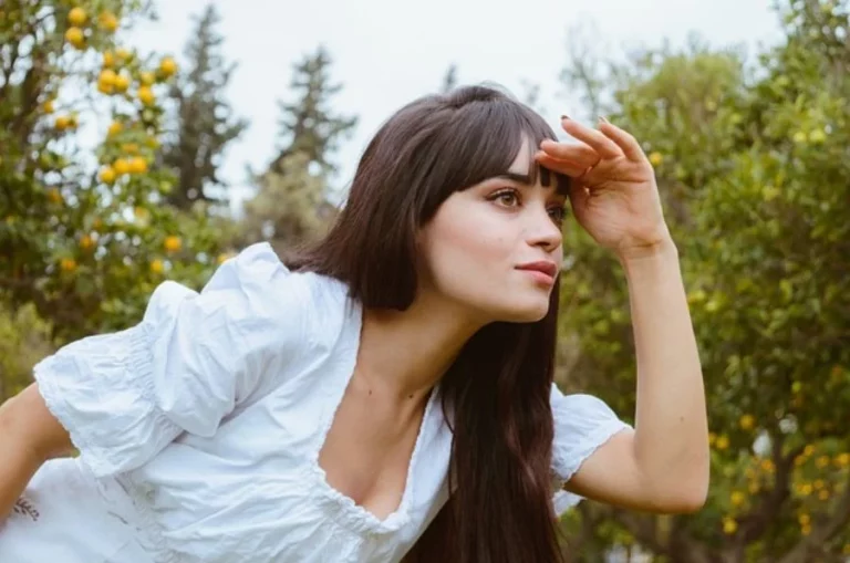 7 vestidos holgados de Sfera para pijas, maduritas o jóvenes que quieran ir cómodas