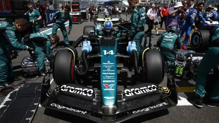 Honda plantea un escenario dramático para Fernando Alonso en Aston Martin