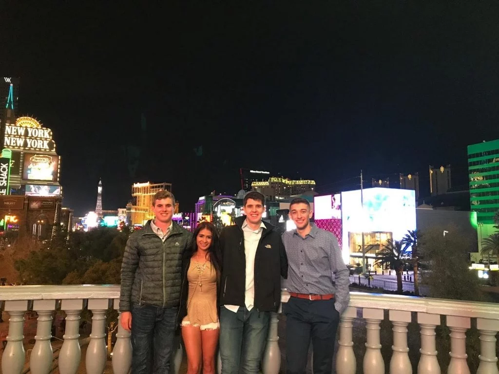 Cómo vivir el sueño de estudiar en Estados Unidos gracias a las becas 1 Becas para estudiar en Estados Unidos. Las Vegas