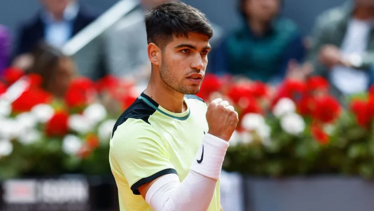 Inesperado revés a Carlos Alcaraz lo cambia todo en Wimbledon 2024