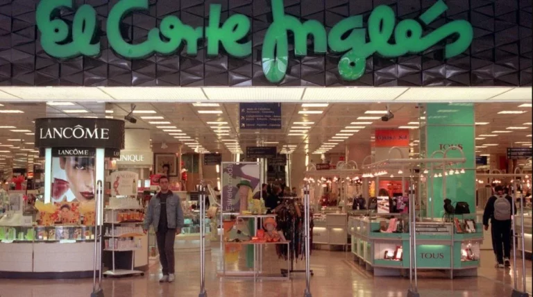 Cuestan 20 euros, de Sfera y son las mejores sandalias de El Corte Inglés calidad-precio